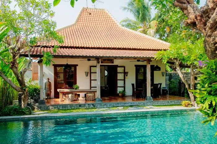 10 Penginapan di Solo yang Bagus dan Nyaman untuk Staycation