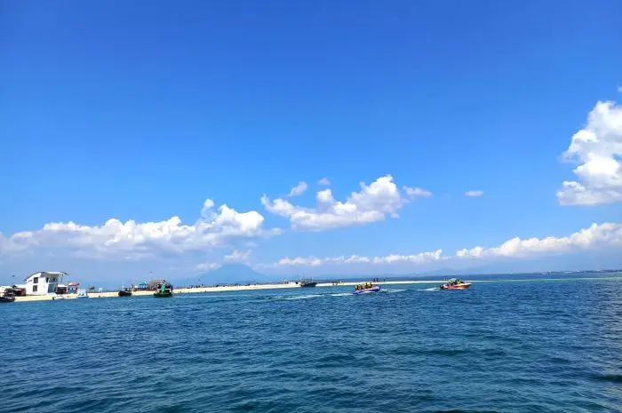 Gili Ketapang, Surganya Para Pecinta Snorkeling di Probolinggo