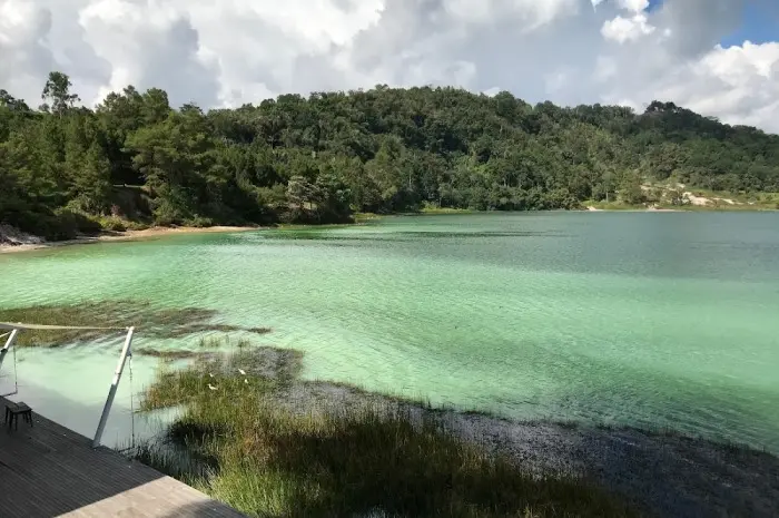 Danau Linow