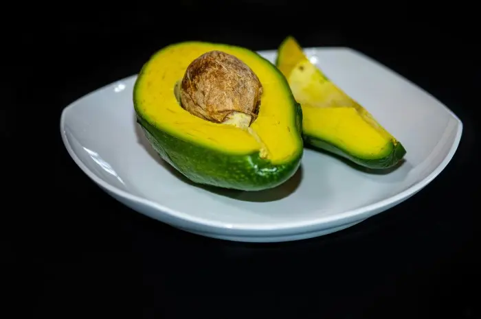 Manfaat Menakjubkan Buah Alpukat
